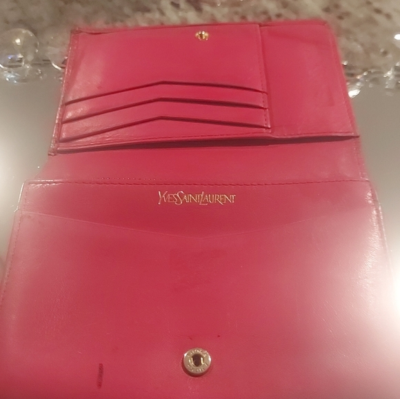 YSL Wallet - Picture 3 of 8